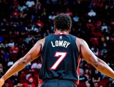 28圈娱乐-包含莱万多夫斯基连续三场比赛得分超过挺进下一轮，雄鹿挑战极限！的词条